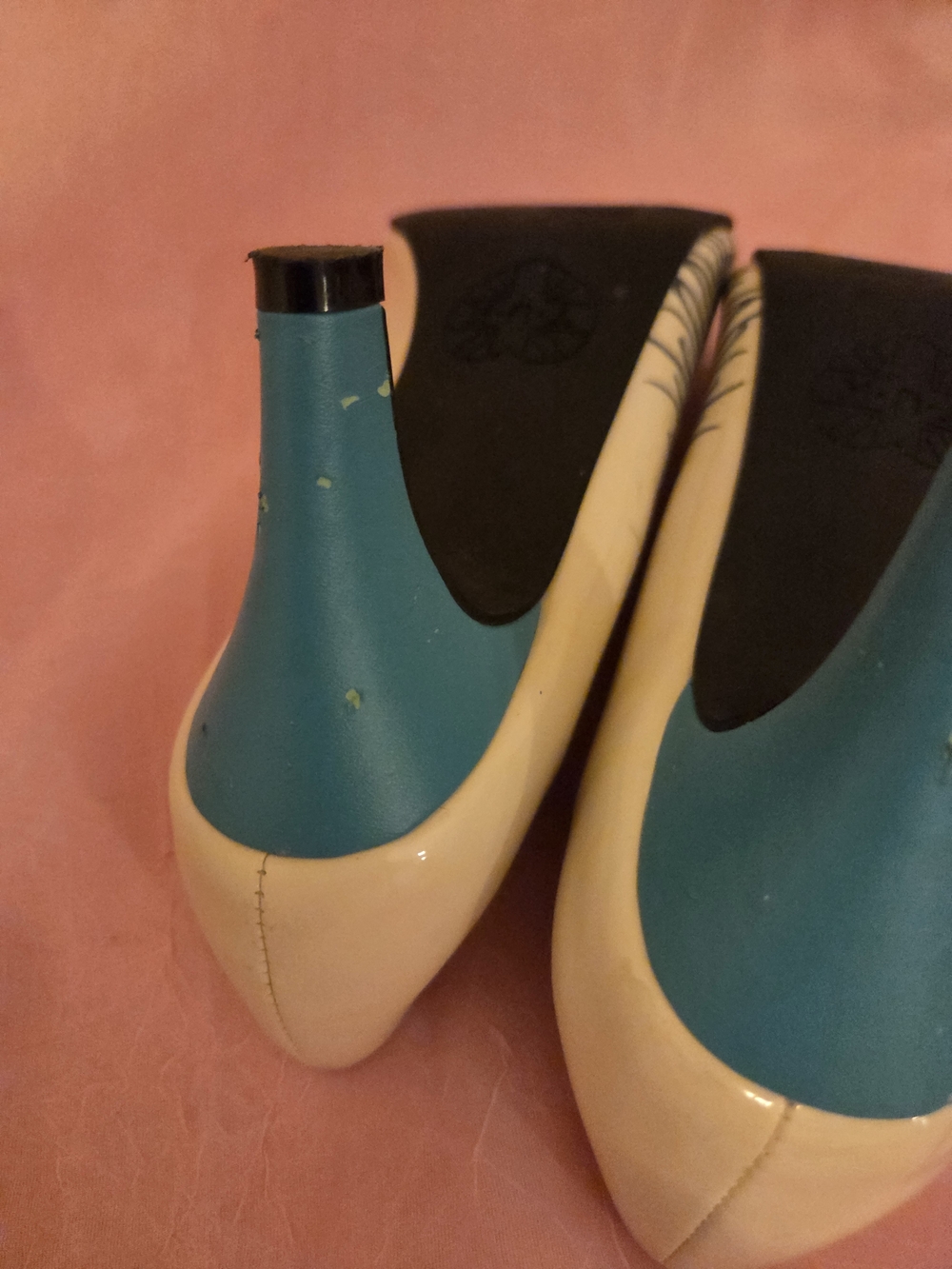 T.U.K Cream Pumps with Peacock Feather Design Vintage Women's Turquoise Heels - Picture 7 of 14